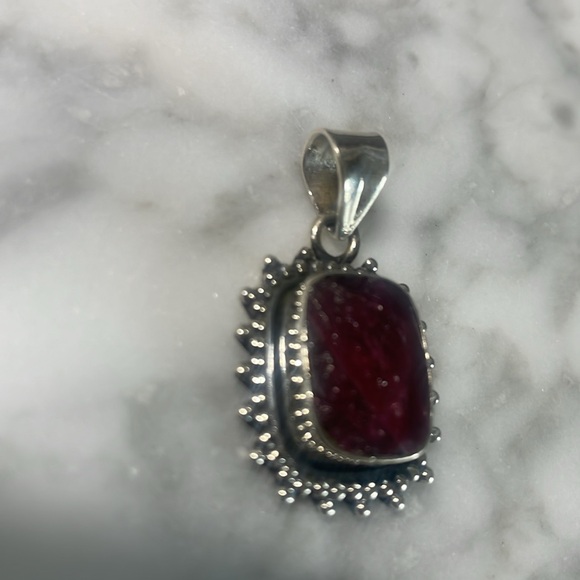 Gorgeous large ruby pendant in 925 sterling silver - Picture 3 of 4